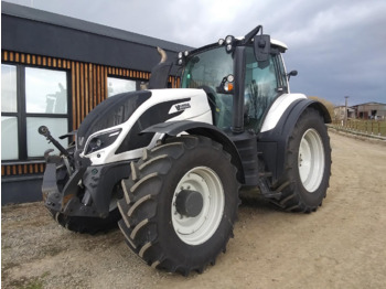 Arrendamiento de Valtra T, 254, Versu Valtra T, 254, Versu: foto 3 Arrendamiento de Valtra T, 254, Versu Valtra T, 254, Versu: foto 3
