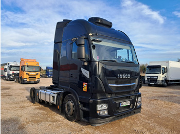 Cabeza tractora IVECO