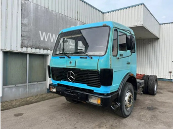 Camión chasis MERCEDES-BENZ