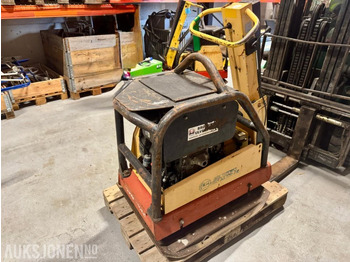 Equipo de construcción 2007 Dynapac LG500 Vibroplate: foto 3