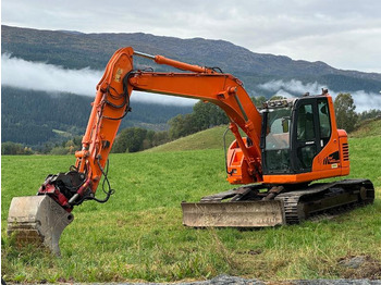 Excavadora DOOSAN DX140