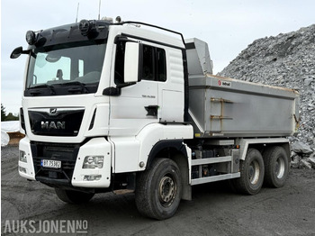 Arrendamiento de  2018 MAN TGS 26.500 6x4 tippbil 2018 MAN TGS 26.500 6x4 tippbil: foto 1