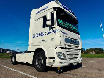 Cabeza tractora DAF XF 530