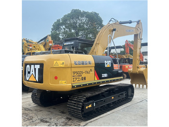 Excavadora de cadenas CATERPILLAR 320D2