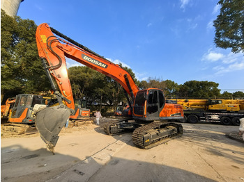 Excavadora de cadenas DOOSAN DX300LC