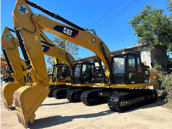 Excavadora de cadenas CATERPILLAR 320D