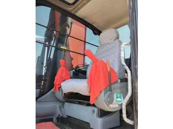 Excavadora de cadenas Hitachi ZX 240: foto 5 Excavadora de cadenas Hitachi ZX 240: foto 5