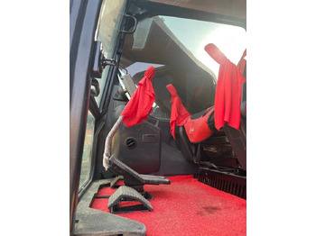 Excavadora de cadenas Sany SY 235: foto 4 Excavadora de cadenas Sany SY 235: foto 4