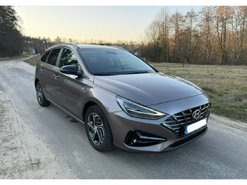 Coche HYUNDAI