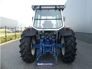 Tractor Ford 7810 Silver Jubilee: foto 4
