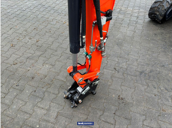 Miniexcavadora Kubota KX 027 - 4 GL  minigraver: foto 4