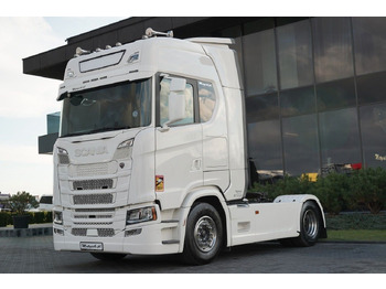Cabeza tractora SCANIA S 500