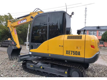 Miniexcavadora XCMG XE 75 DA XE75: foto 3 Miniexcavadora XCMG XE 75 DA XE75: foto 3