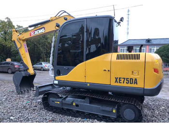 Miniexcavadora XCMG XE 75 DA XE75: foto 2 Miniexcavadora XCMG XE 75 DA XE75: foto 2