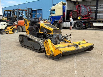 Arrendamiento de McConnel Robocut MULCHER  McConnel Robocut MULCHER: foto 4