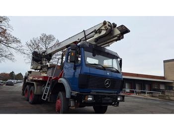 Camión grúa Mercedes-Benz 2629 AK Motorwagen mit Kran Dachdeckerkran6x6: foto 3