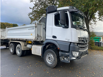 Camión volquete MERCEDES-BENZ