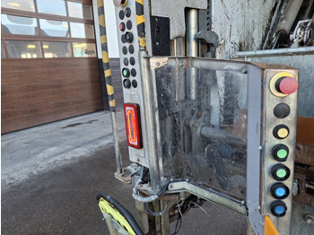 Camión de basura Renault D26 Śmieciarka Mullwagen Environnement VR5 LEV Euro 6: foto 5 Camión de basura Renault D26 Śmieciarka Mullwagen Environnement VR5 LEV Euro 6: foto 5