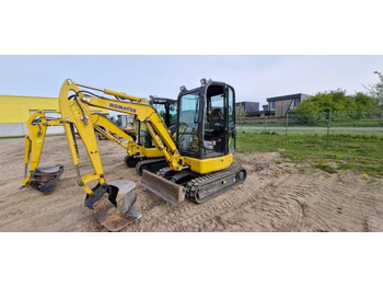 Miniexcavadora KOMATSU PC26