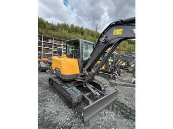 Miniexcavadora Volvo EC 60 E: foto 4
