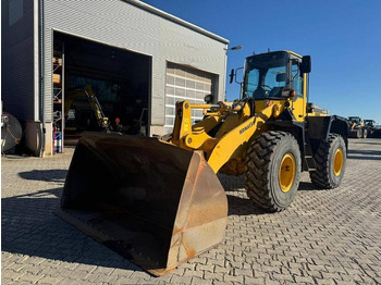 Cargadora de ruedas KOMATSU WA320