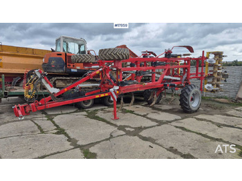 Cultivador PÖTTINGER