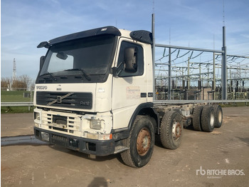 Camión chasis 1999 Volvo FM12 8x4 Twin-Steer Cab and Chassis: foto 2