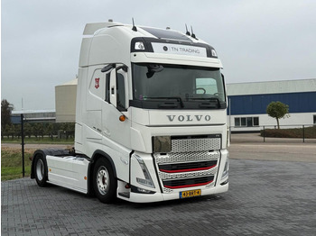 Cabeza tractora VOLVO FH13 460