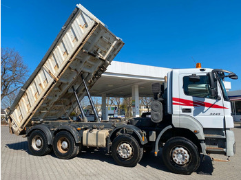 Camión volquete MERCEDES-BENZ Axor 3243