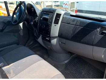 Furgón Volkswagen Crafter Kasten 35 mittel L2H2 Hochdach Klima: foto 5