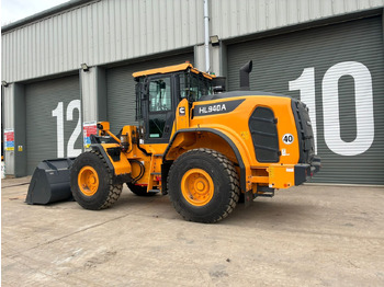 Cargadora de ruedas Hyundai HL940A: foto 3 Cargadora de ruedas Hyundai HL940A: foto 3