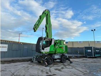 Manipulador de materiales SENNEBOGEN