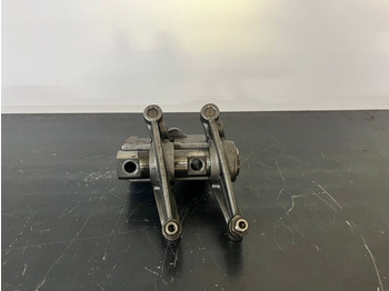 Motor y piezas LIEBHERR