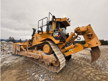 Bulldozer CATERPILLAR D8T