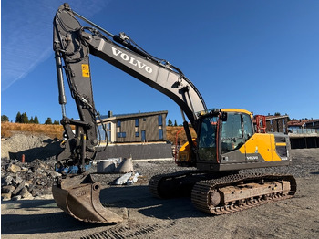 Excavadora de cadenas Volvo EC220EL: foto 4