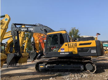 Excavadora VOLVO EC210D