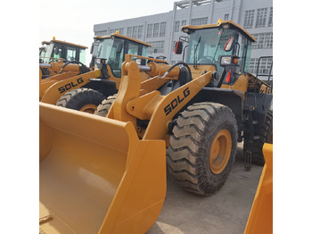 Cargadora de ruedas SDLG