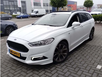 Coche FORD