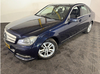 Berlina MERCEDES-BENZ