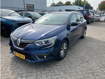 Coche RENAULT