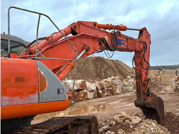 Excavadora Fiat KOBELCO E305: foto 3