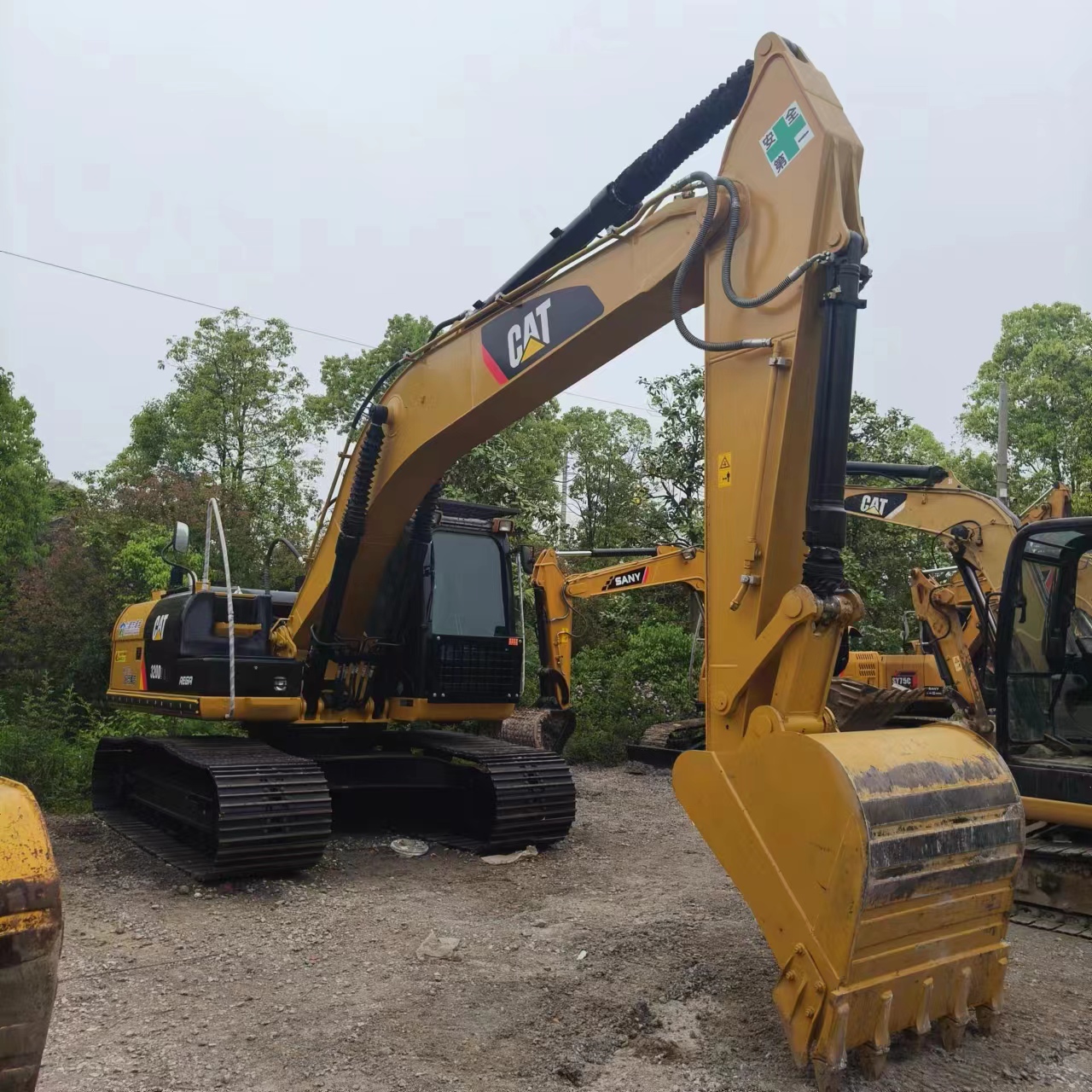 Excavadora de cadenas CATERPILLAR 320D2