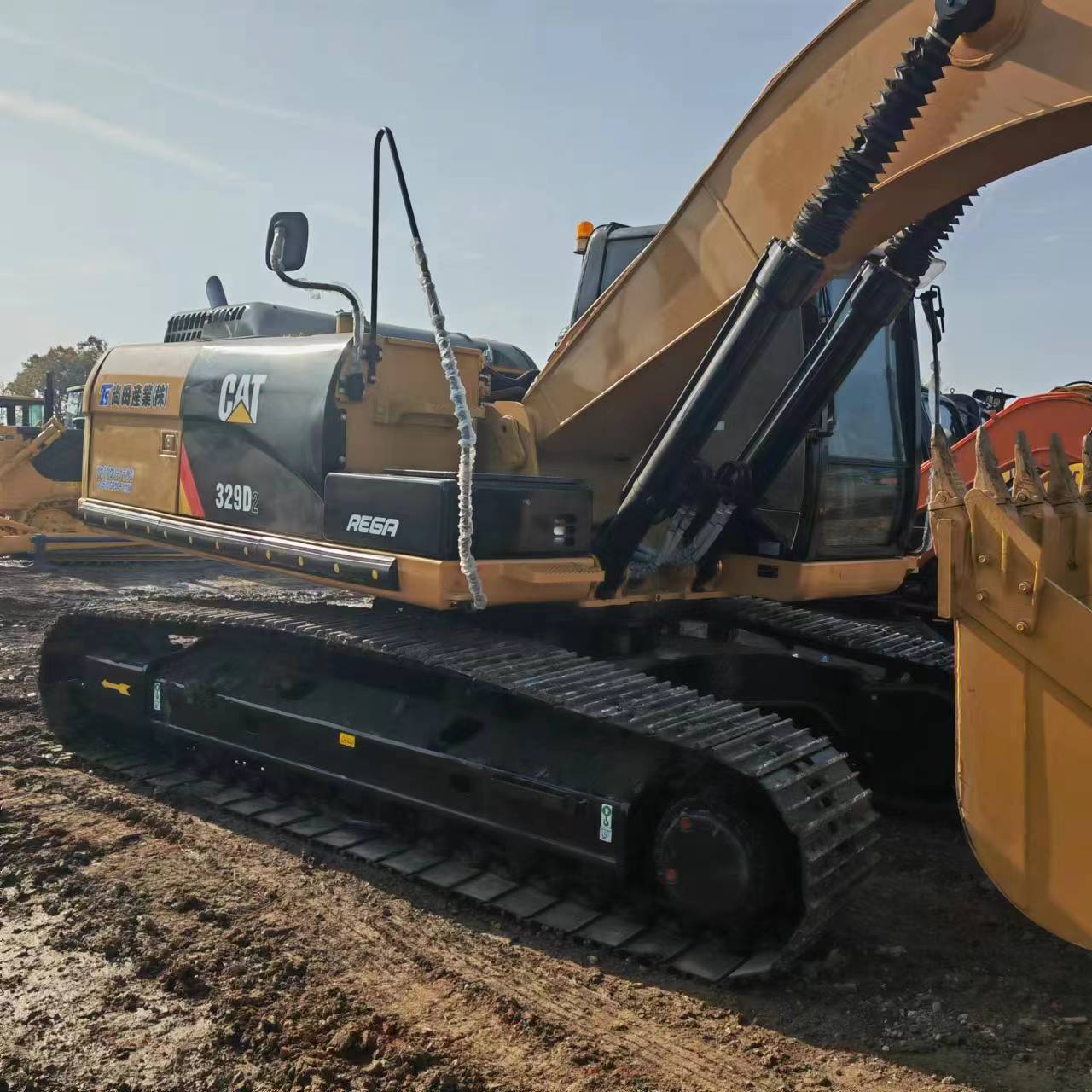 Excavadora de cadenas CATERPILLAR 329D2: foto 4 Excavadora de cadenas CATERPILLAR 329D2: foto 4