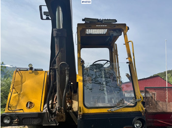 Excavadora 1983 Åkerman H7 Wheeled excavator with digging bucket: foto 3