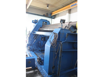 Máquina para metal
