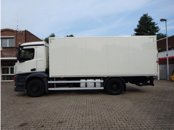 Camión caja cerrada MERCEDES-BENZ Antos
