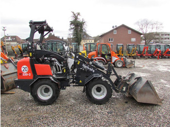 Cargadora de ruedas KUBOTA RT220