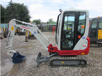 Miniexcavadora TAKEUCHI
