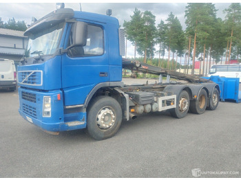 Camión con equipo de cable VOLVO FM12