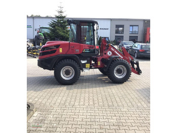 Arrendamiento de Yanmar V100 Advanc 36km/h Yanmar V100 Advanc 36km/h: foto 3 Arrendamiento de Yanmar V100 Advanc 36km/h Yanmar V100 Advanc 36km/h: foto 3